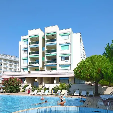 Apartment In Bibione Near Beach & Nature Reserve *
